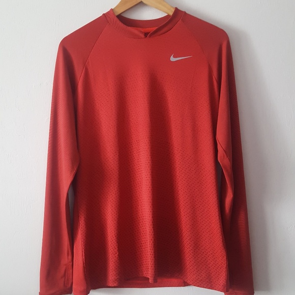 Nike Tops - NWT NIKE SWING KNIT CREW GOLF BASELAYER CRIMSON